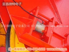 武漢港機(jī)佛山中外運門機(jī)J安裝Z柱式傳感器