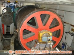 300T門機(jī)副鉤卷桶軸端安裝的QCX軸承座測(cè)力傳感器