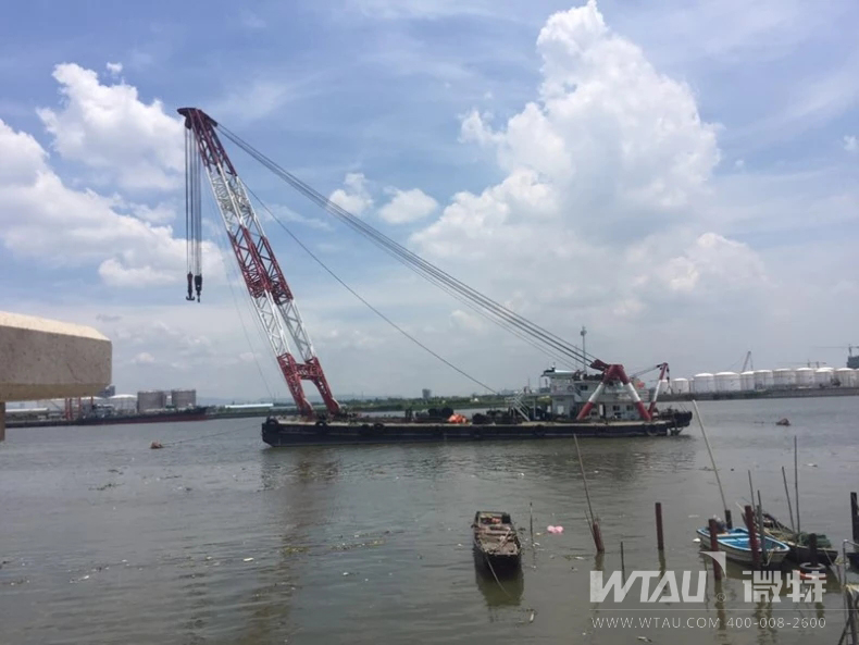 微特力矩限制器護(hù)航東莞800T起重船