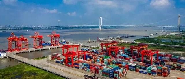 微特為海昌碼頭起重設(shè)備安全保護裝置改造升級