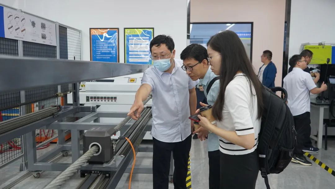 微特承辦的兩項國家標準宣貫會在宜昌順利召開 23.jpg