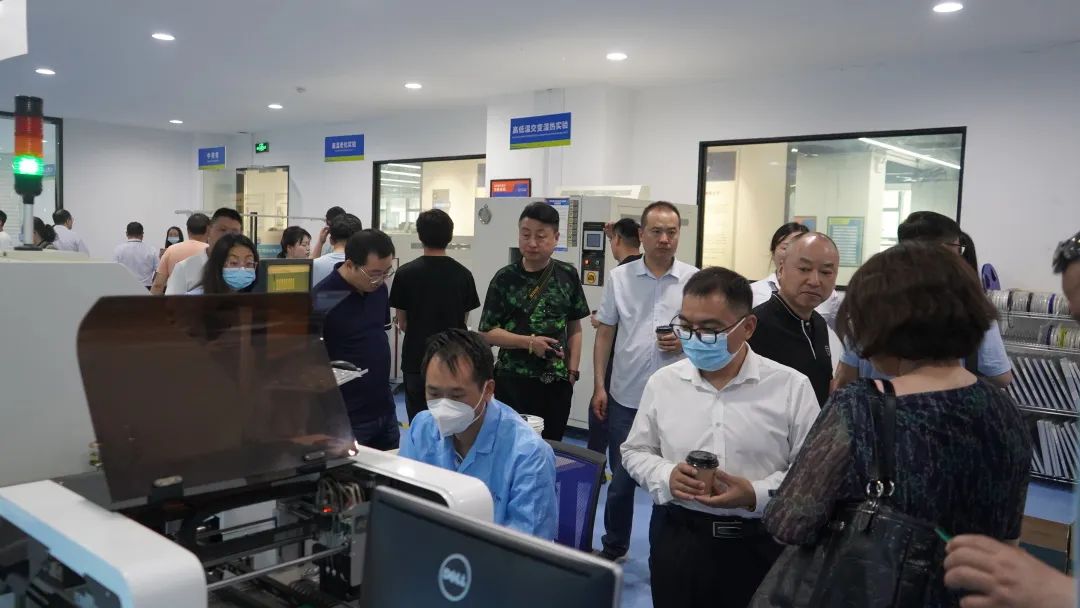 微特承辦的兩項國家標準宣貫會在宜昌順利召開 24.jpg